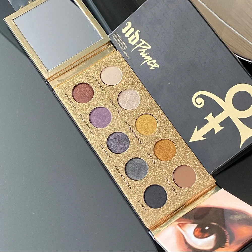 URBAN DECAY x PRINCE EYESHADOW PALETTE - Picture 11 of 11